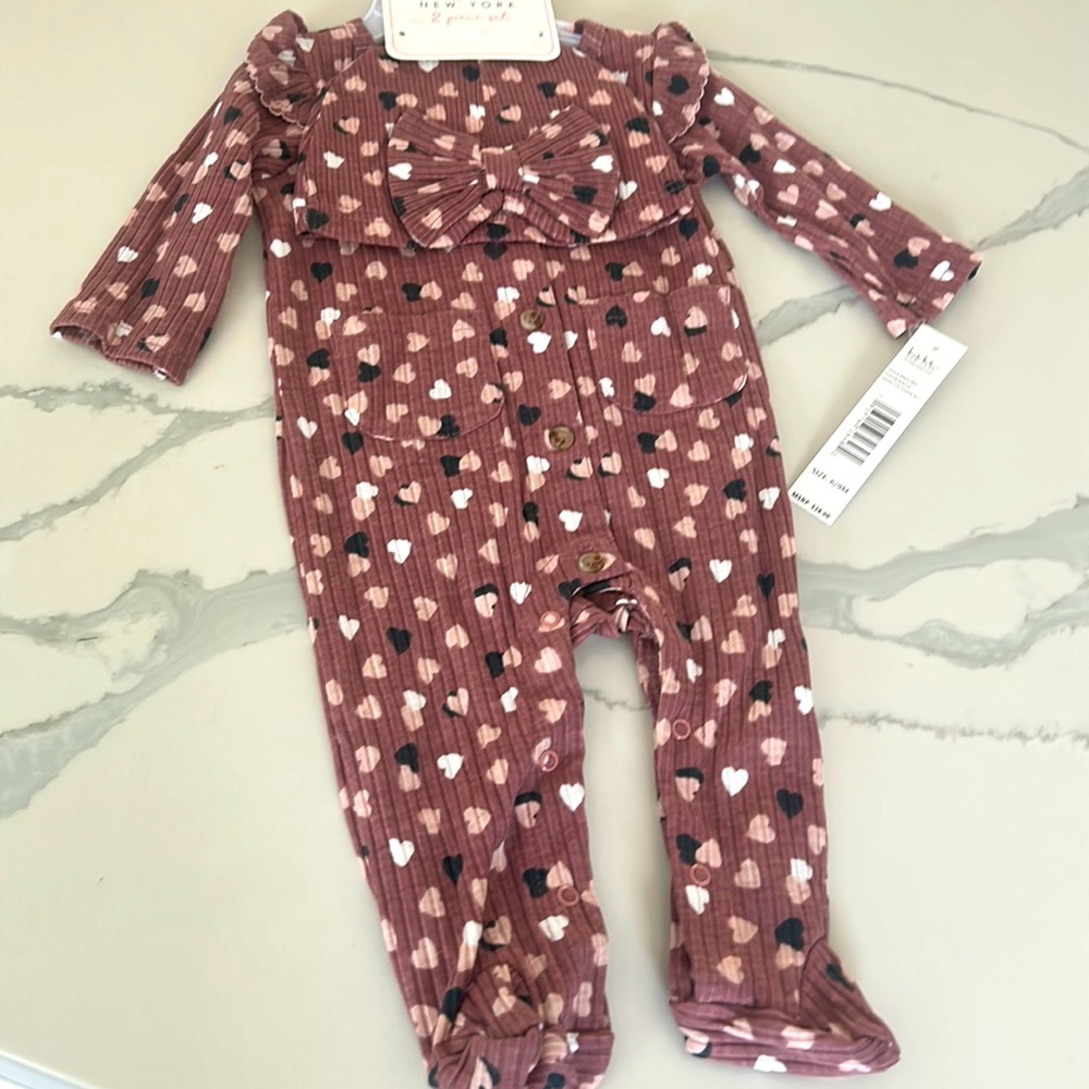 NWT Nicole Miller 2 piece set